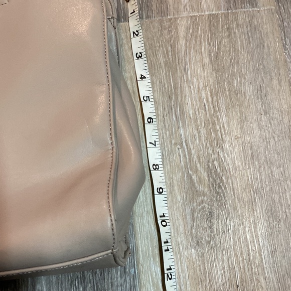 Matt & Nat Large Vegan Leather Tan Purse - Picture 12 of 13